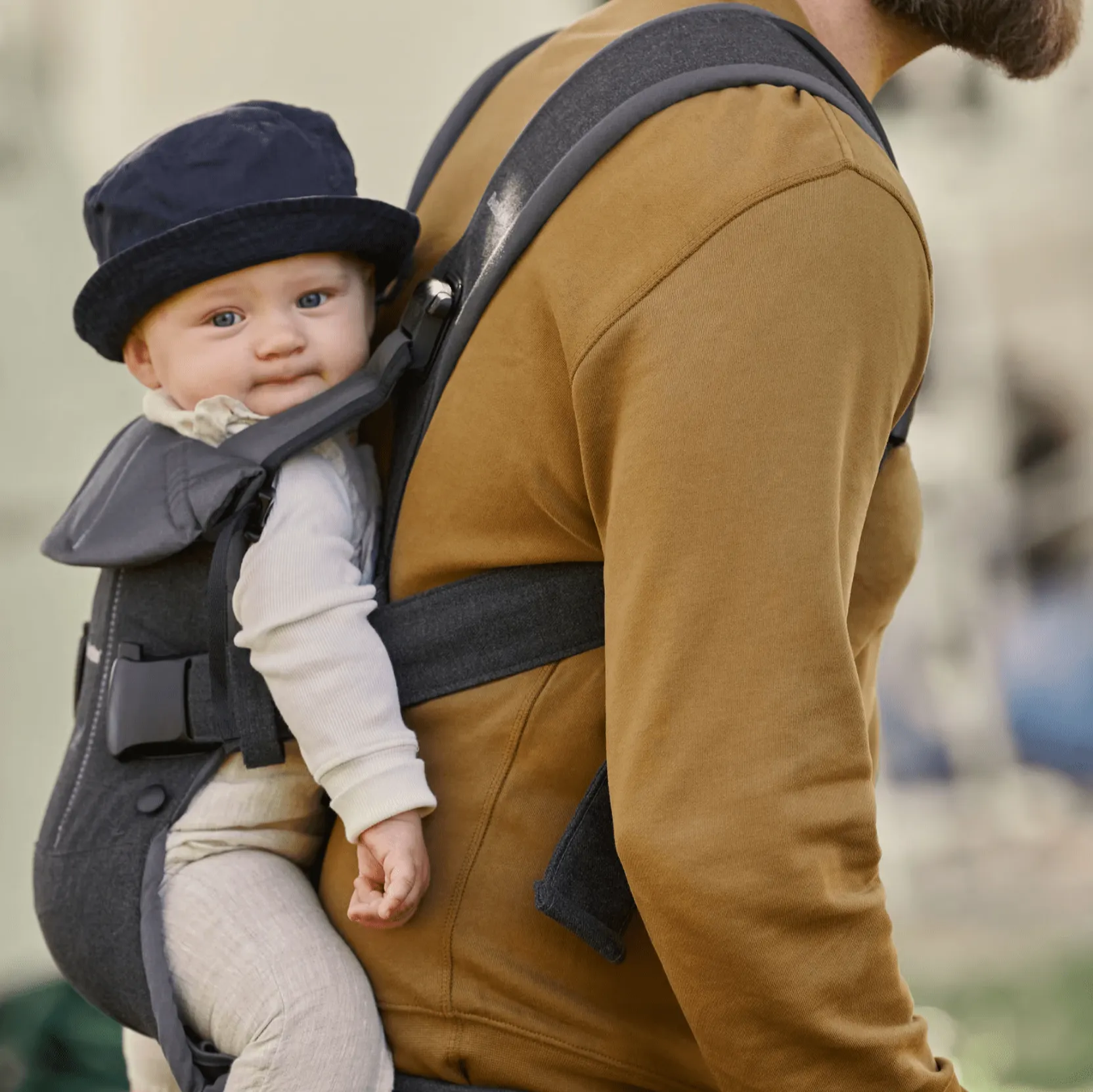 BabyBjorn Baby Carrier One