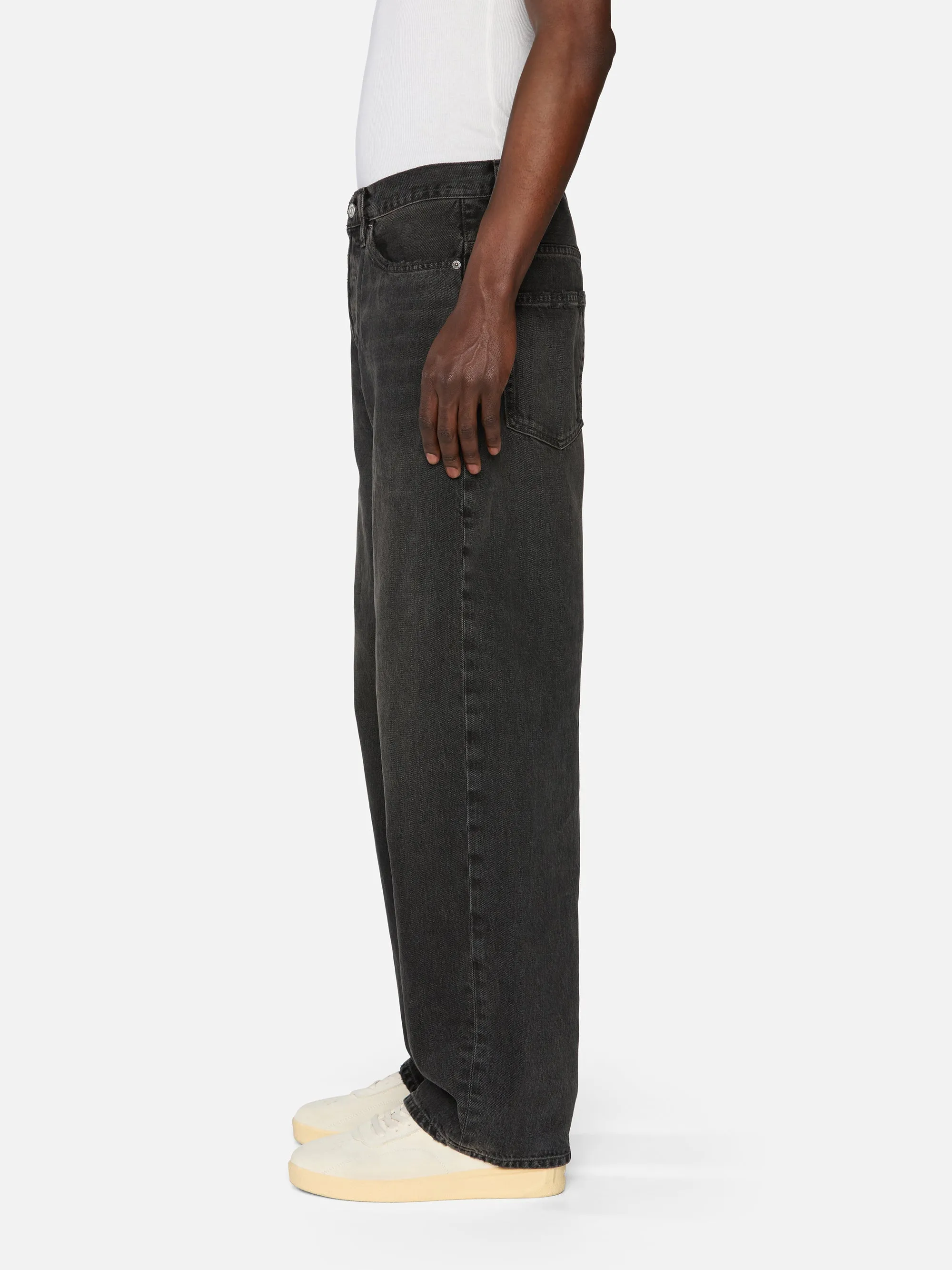 Baggy Jean -- Dynamic Destructed