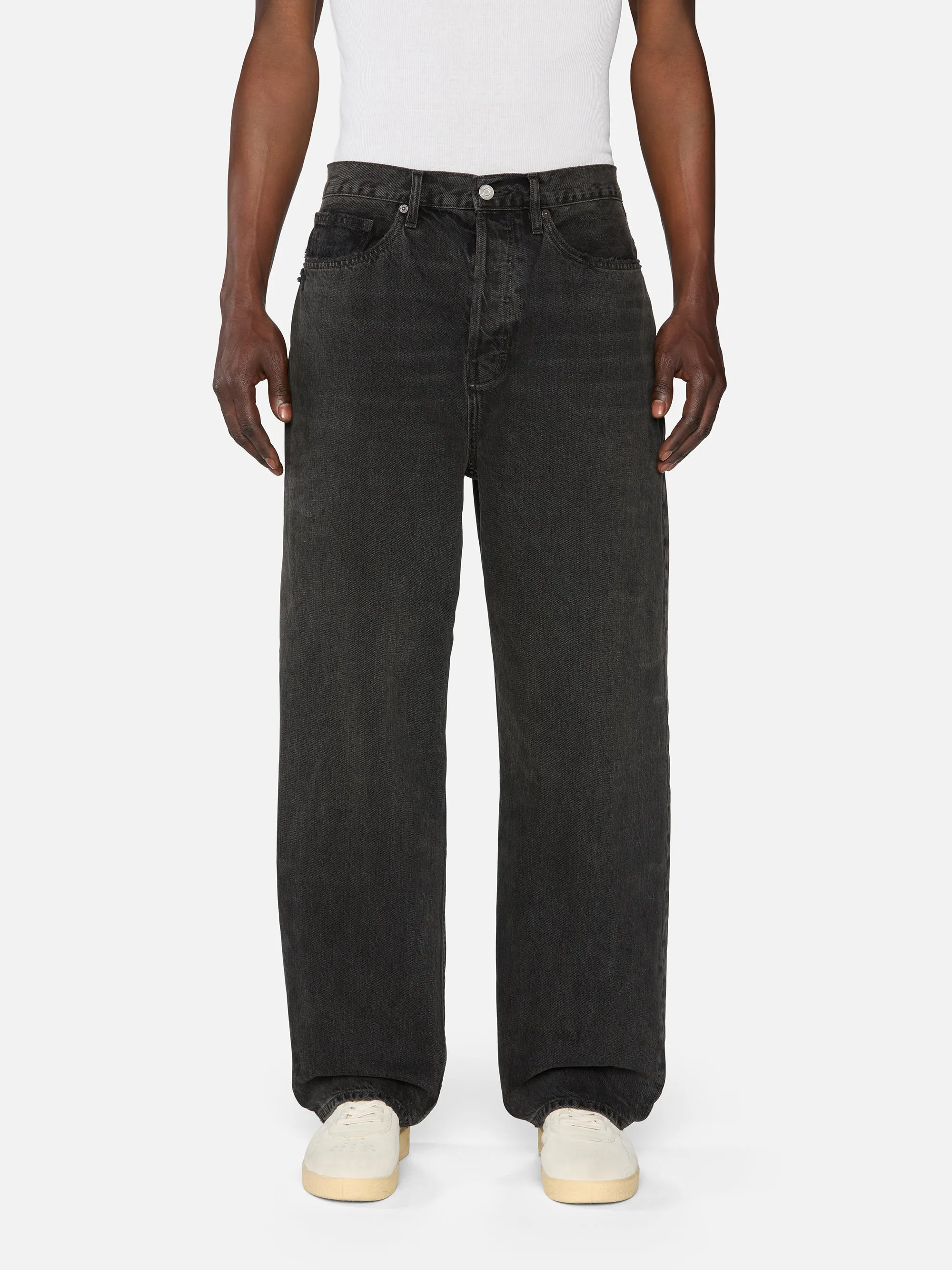 Baggy Jean -- Dynamic Destructed